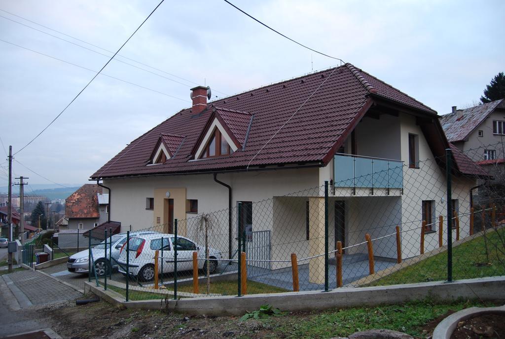Penzion Emilia Ружомберок Экстерьер фото